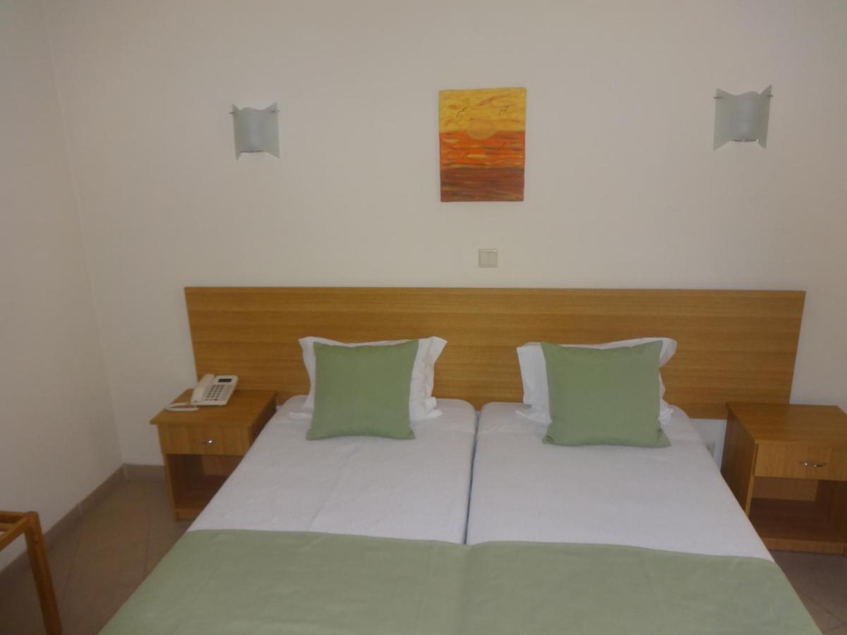 Hotel Bonjardim Томар Екстер'єр фото