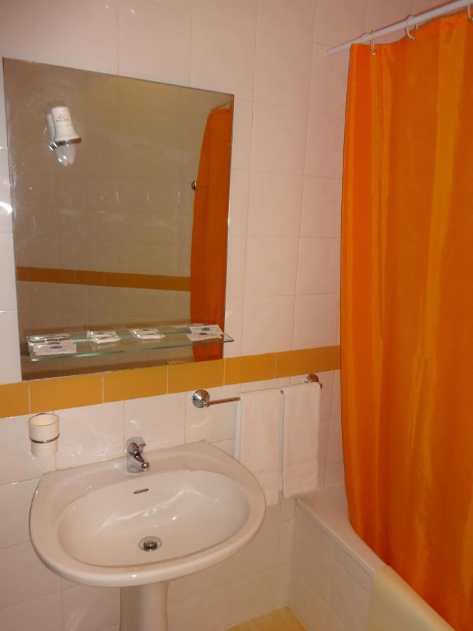 Hotel Bonjardim Томар Екстер'єр фото